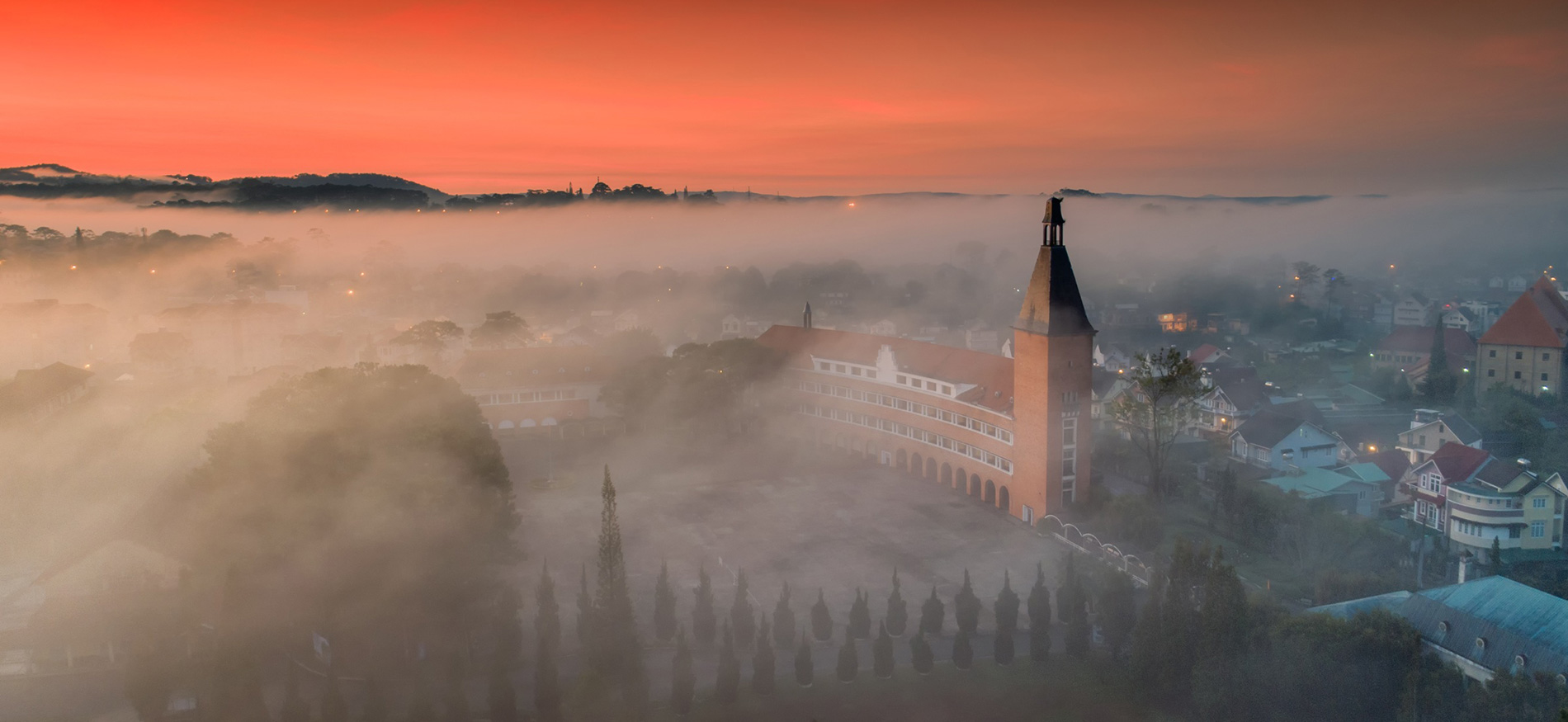 Dalat, une station climatique et un héritage colonial dans les tropiques