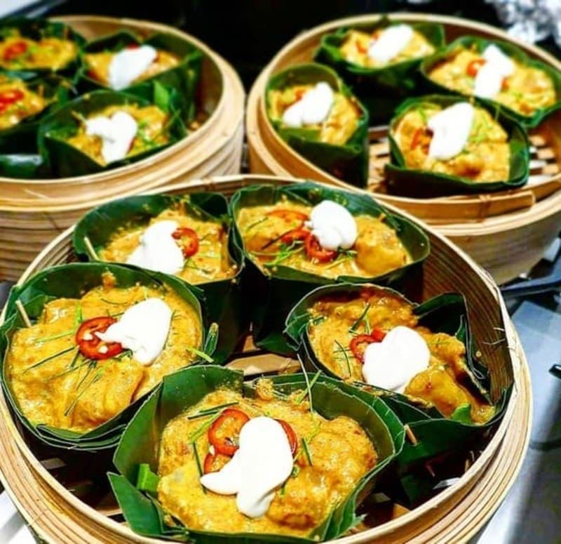 Amok, saveur emblématique du Cambodge en feuille de bananier