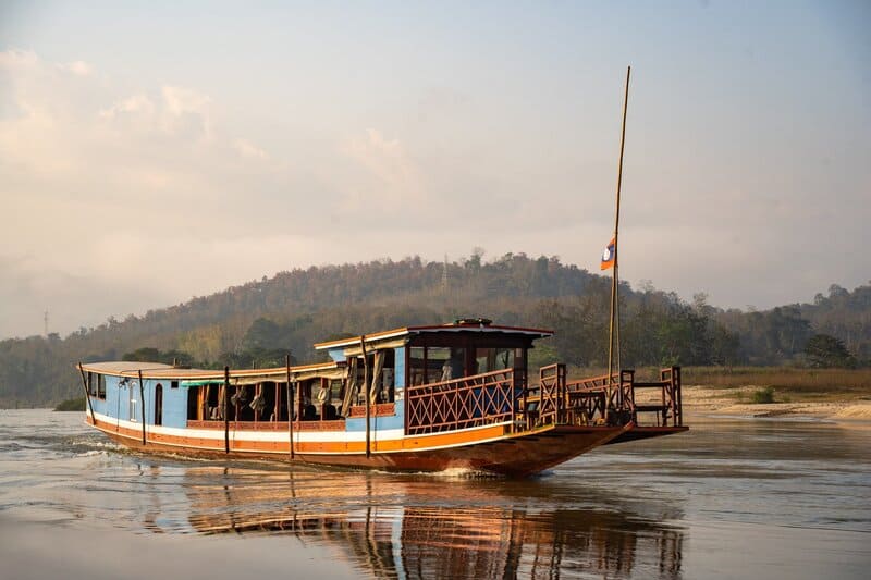 Suivre le Mékong vers l’aval jusqu’au cœur du Laos
