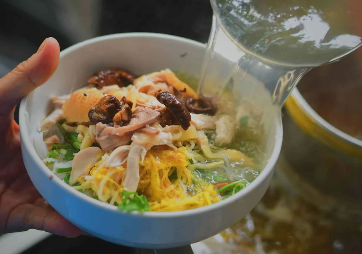 Bún thang, la soupe qui résume le goût Hanoïen
