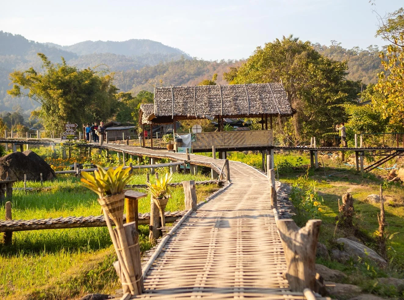 Pai Thaïlande : Guide complet pour détente et aventures dans le nord thaïlandais