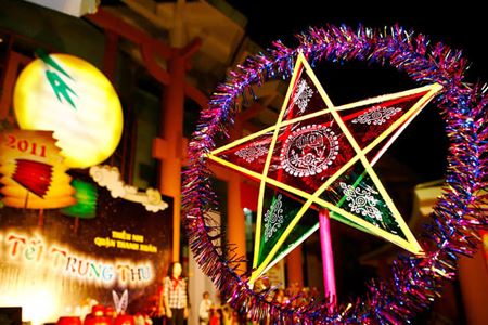 Tet Trung thu : Tout savoir sur la fête de la lune au Vietnam 2025 !