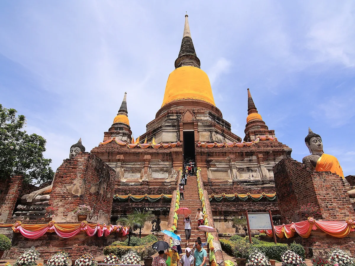 Wat Yai Chai Mongkhon