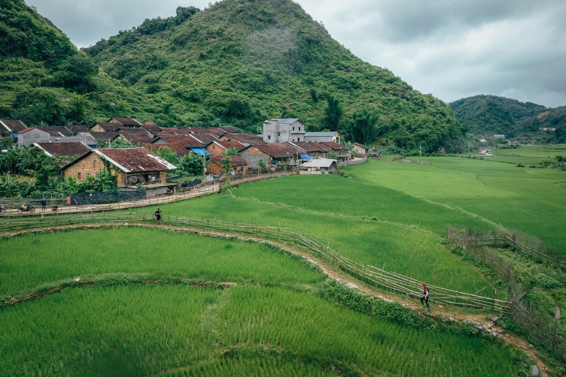 village encens phia thap