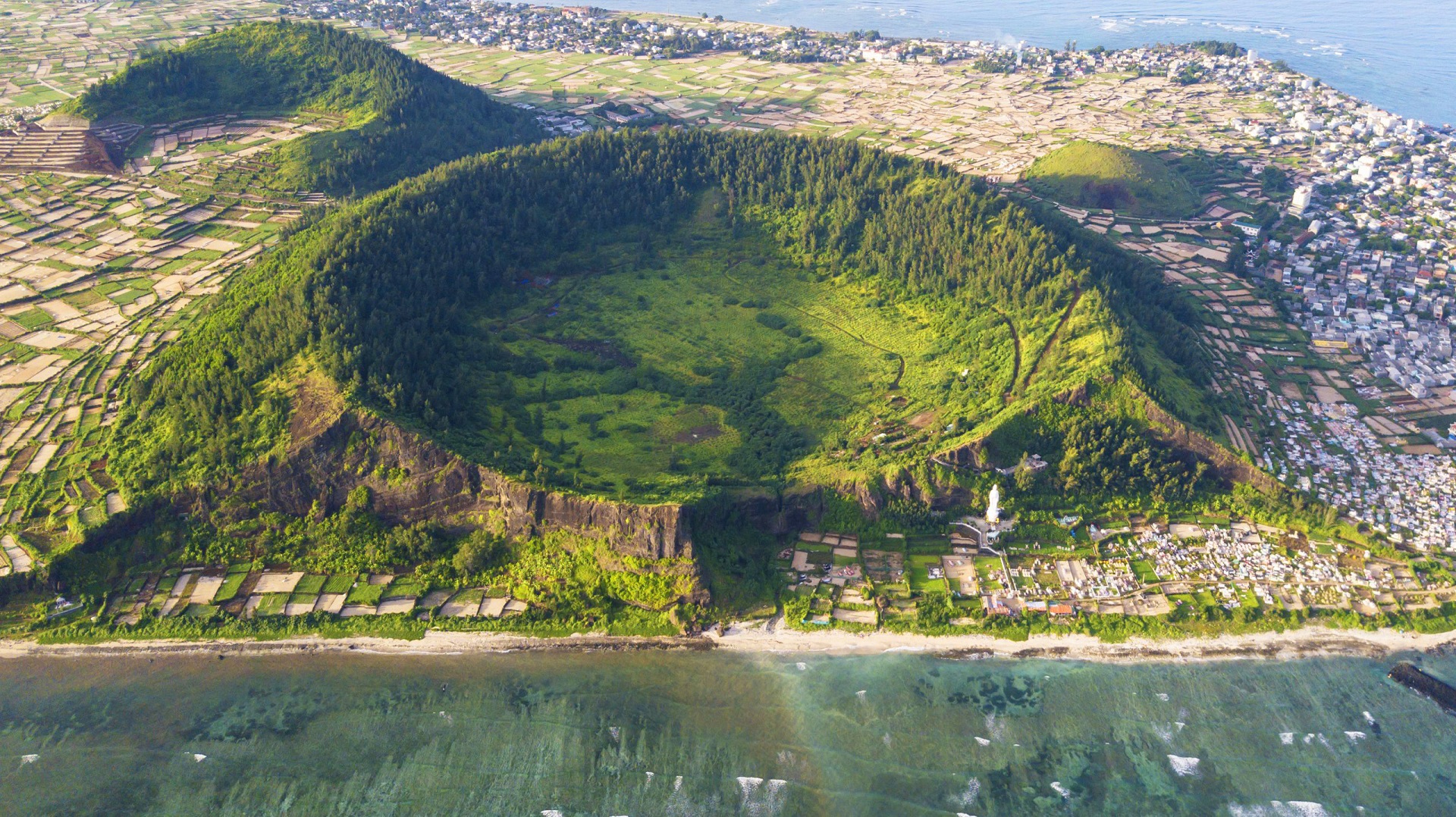 le volcan Gieng Tien Ly Son