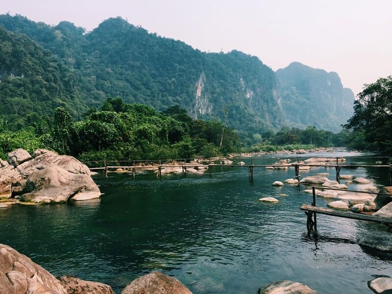 Suối