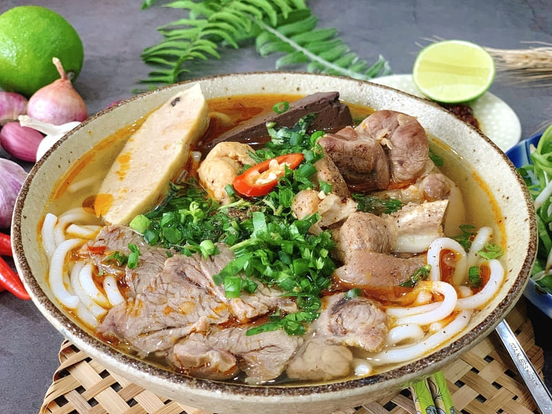 Bun bo Hue