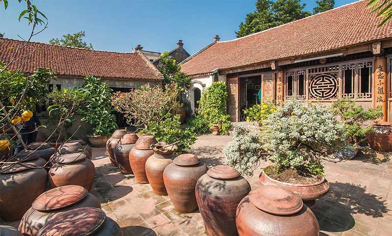 Maison tonkinoise à l''ancien village de Duong Lam