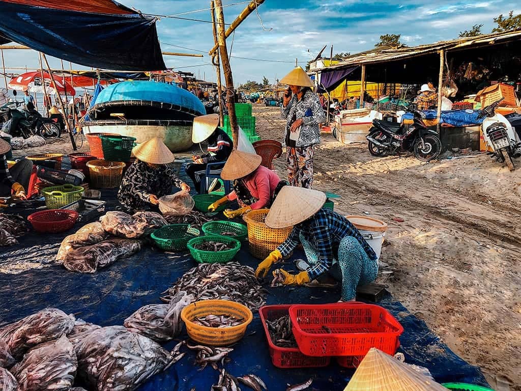 marché local à mui ne