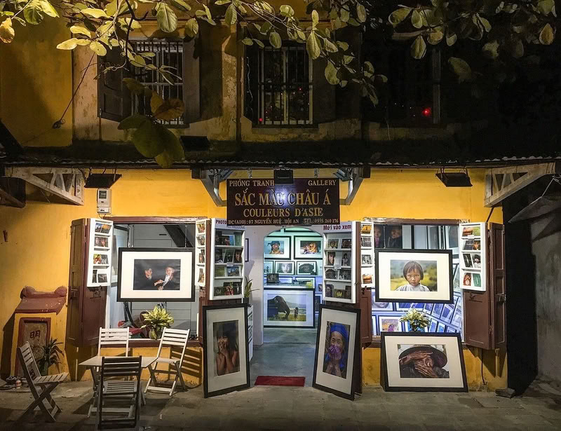 Une galerie de la vieille ville