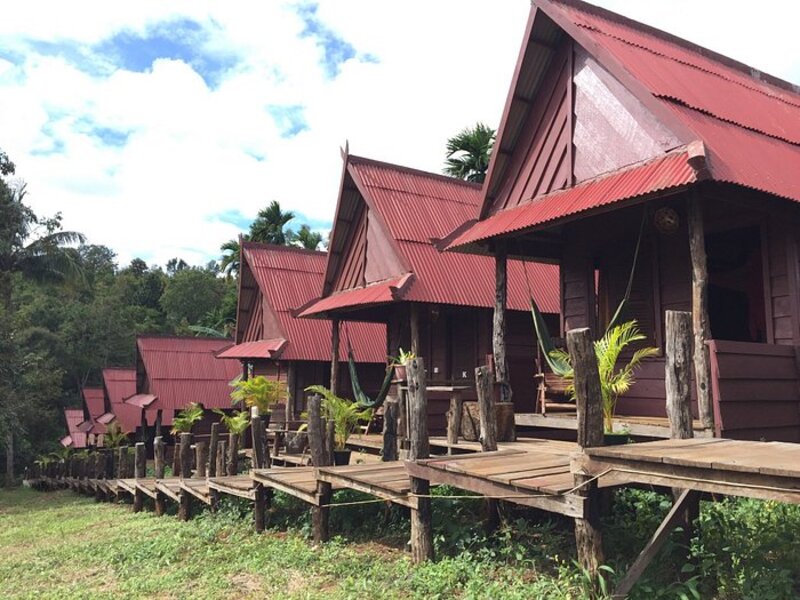 Le Tree Lodge propose une vue sur les montagnes à Sen Monorom
