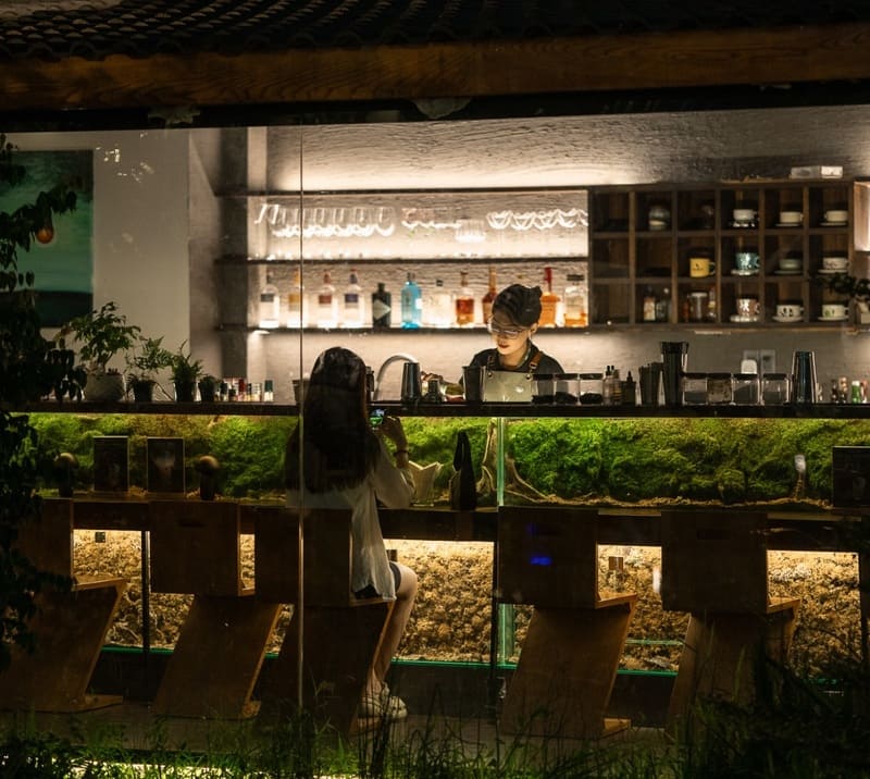 Ho Chi Minh ville, restaurant et bar, Xào Xạc bar