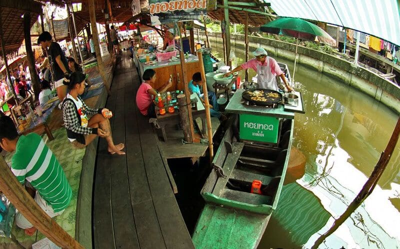 Marché flottant de Bang Nam Pheung