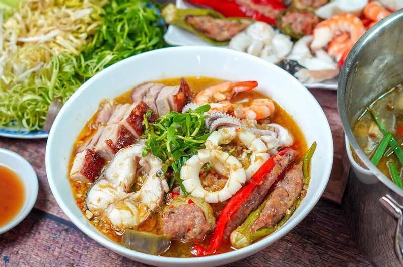 bun mam mien tay soupe vietnamienne