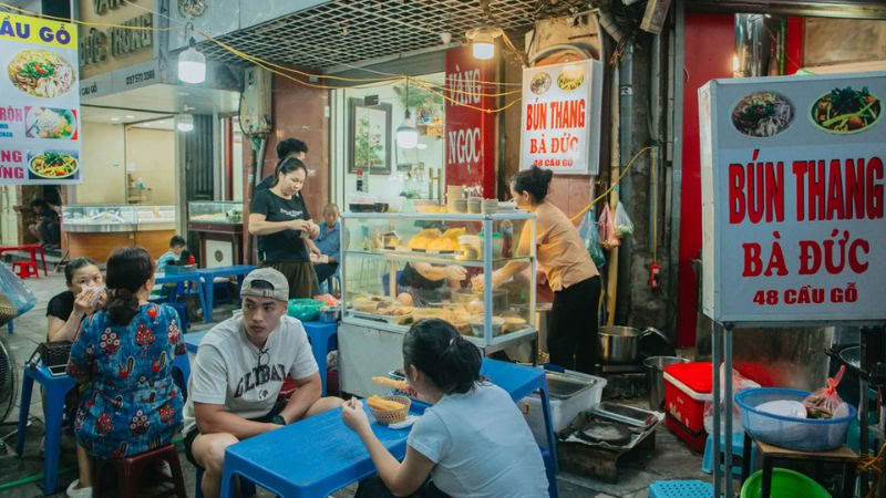 ​​​​Bún thang Bà Đức, 48 Cầu Gỗ