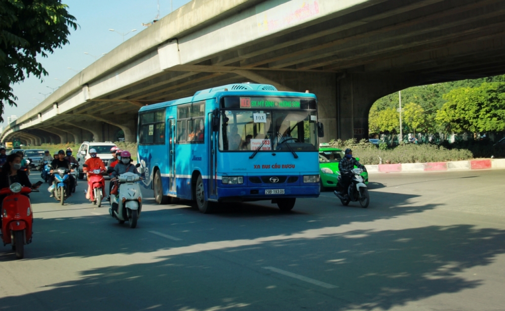 bus pour arriver à la pagode des parfums