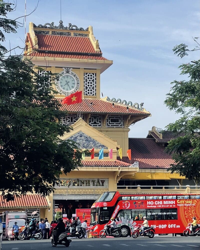 Le marché de Bình Tây