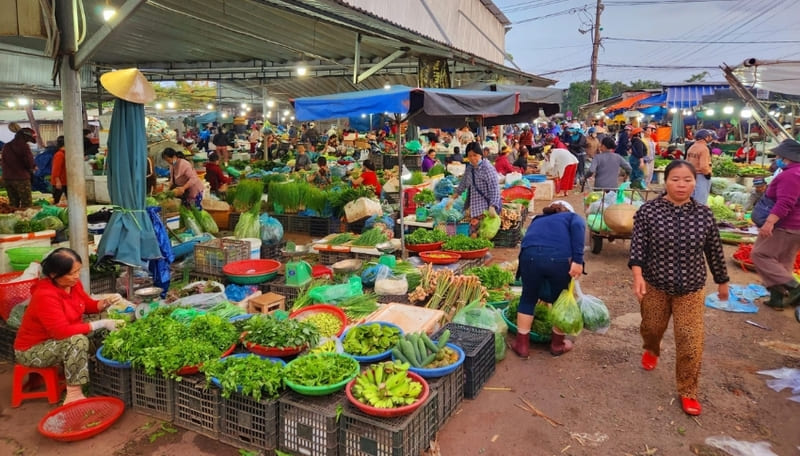 Marche de gros à Hanoi