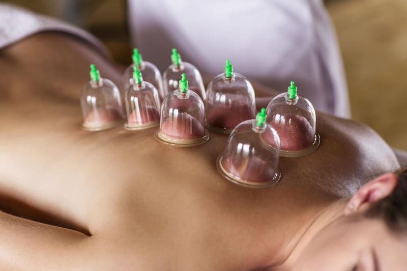 Massage aux ventouses