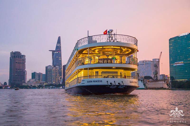 Dîner croisière