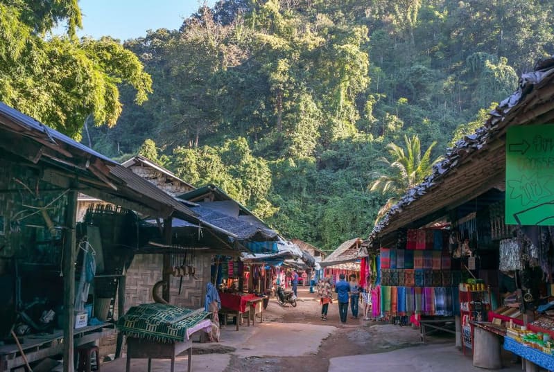 Les villages ethniques, Chiang Rai