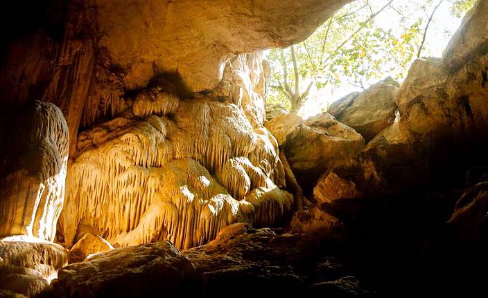 Hang Doi (grotte des chauves-souris)