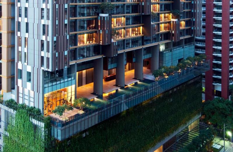 Panorama extérieur de l''hôtel Hansar Bangkok