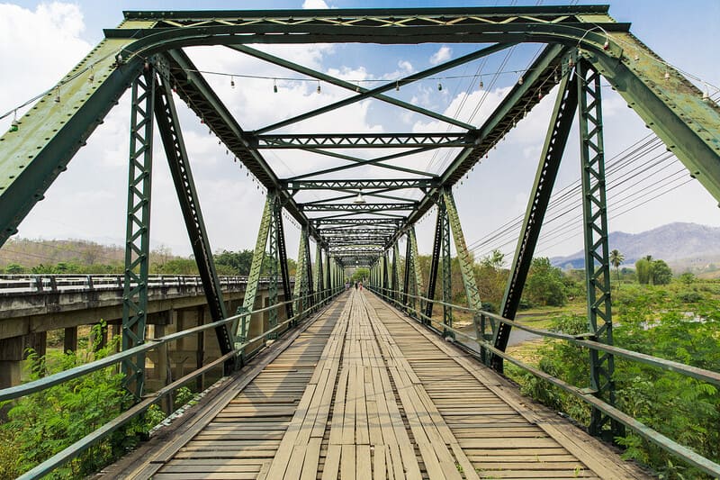 Pont commémoratid à Pai