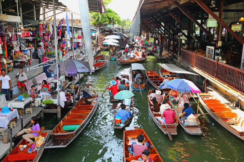 marché flottant Damnoen Saduak