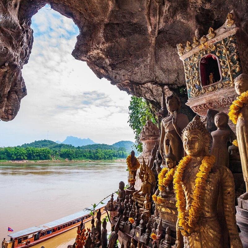 La grotte de Pak Ou