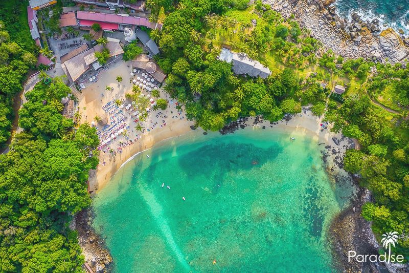 Paradise beach club