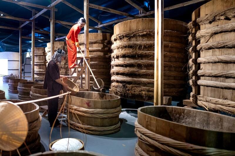 la fabrication de nuoc mam à Phu Quoc