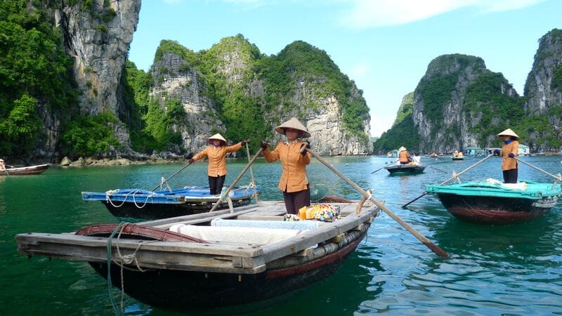 bateau a la baie de halong