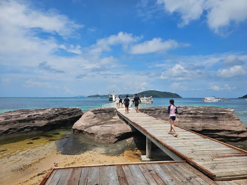 phu quoc plage sud vietnam pont
