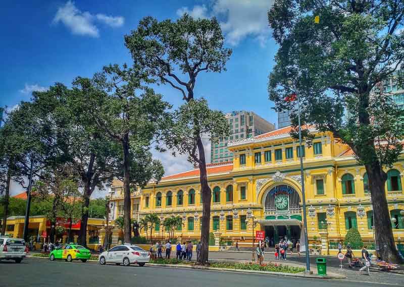 poste centrale de ho chi minh