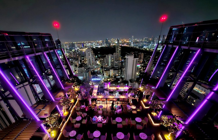Spectrum Lounge & Bar