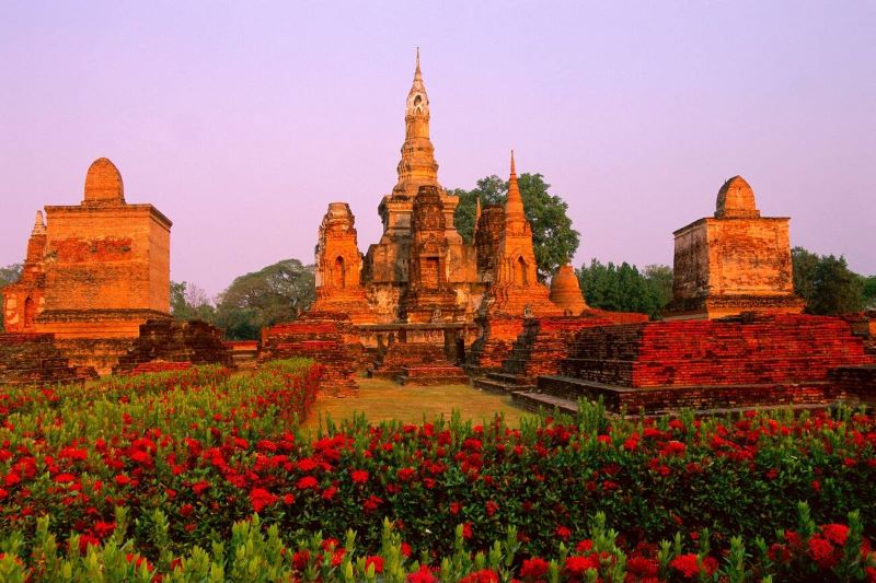 Phra Si Mahathat Temple