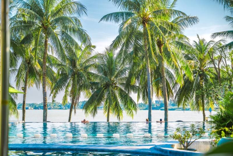 vinh hung resort