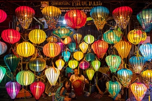 Lanterne vietnamienne et ses secrets de fabrication à Hoi An