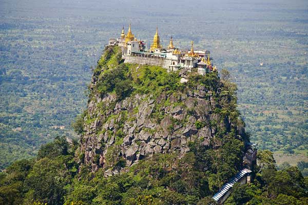 Mont Popa