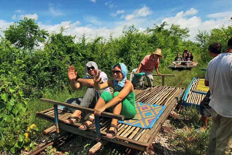 Excursion en train de bambou