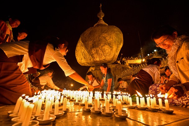 Festival de Kyaiktiyo