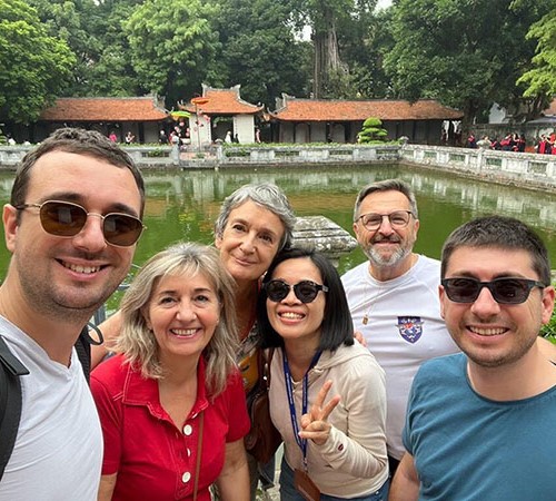 Tra GIANG, spécialisée pour le Vietnam & le Cambodge