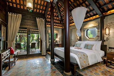 Une chambre de style traditionnelle chez Ancient Hue Garden