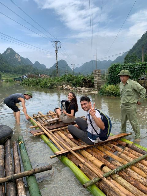 Mlle. Charlotte JEAN et son ami