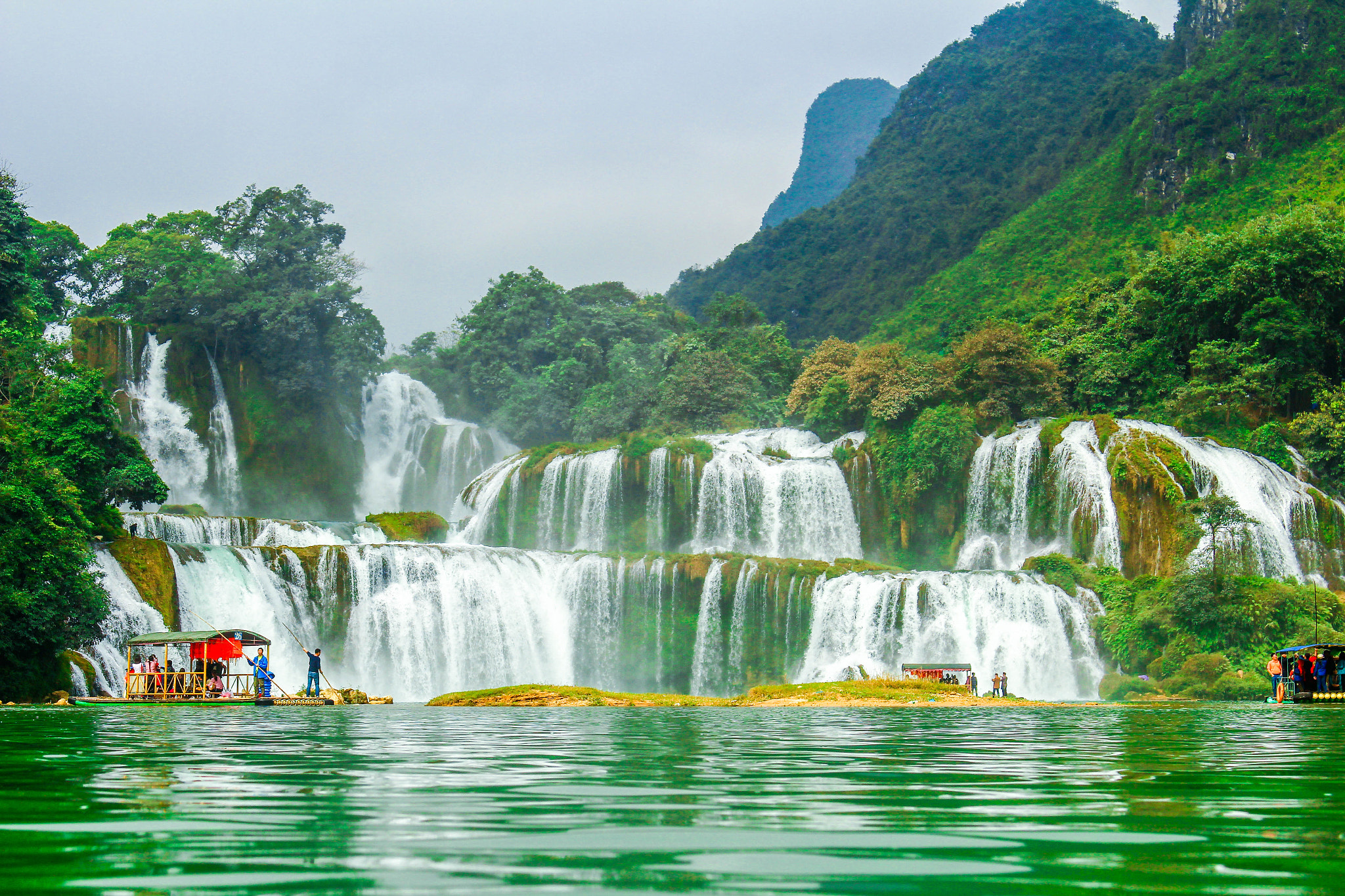 Circuit chutes de Ban Gioc & lac de Ba Be 4 jours
