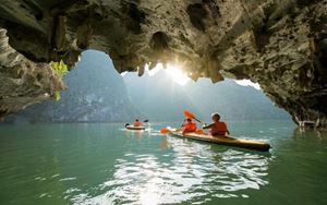 La baie d'Hạ Long, emblème touristique du Vietnam