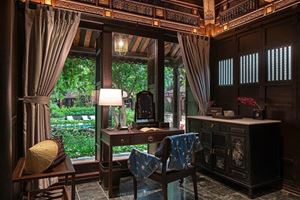 Une chambre inspirée du style impérial de Hué