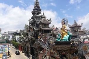 Pagode de Linh Phuoc