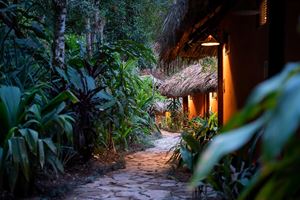 Panhou Eolodge